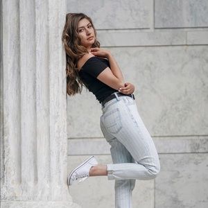 Meet your Posher, Isabella